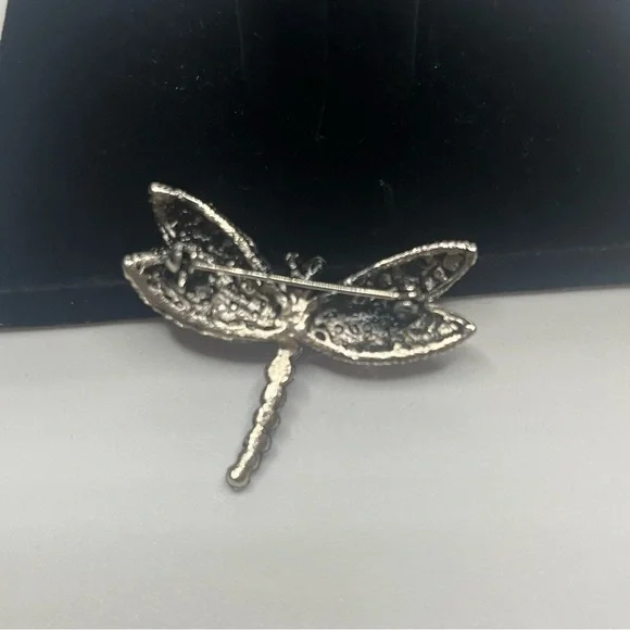 rhinestone dragonfly brooch, with pink and purple rhinestones. - Picture 5 of 5